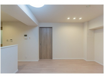 ���r���O�@-