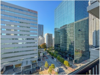 �Z�˂���̒��]�ʐ^�@-