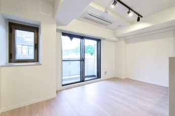 ���r���O�@-