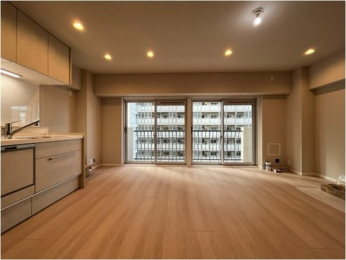 ���r���O�@-