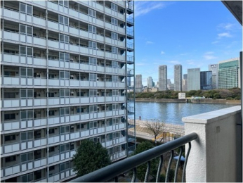 �Z�˂���̒��]�ʐ^�@-