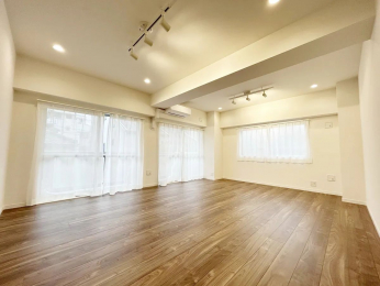 ���r���O�@-