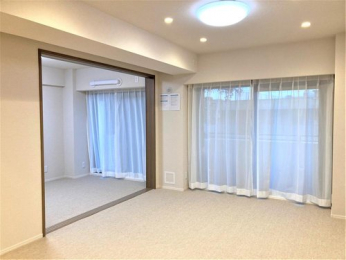 ���r���O�@-