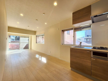 ���r���O�@-