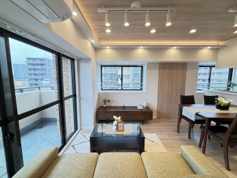 ���r���O�@-