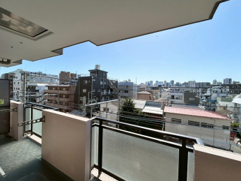 �Z�˂���̒��]�ʐ^�@-