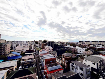 �Z�˂���̒��]�ʐ^�@-