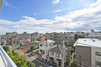 �Z�˂���̒��]�ʐ^�@-