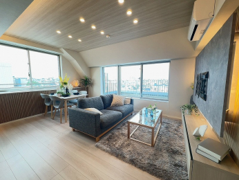 ���r���O�@-