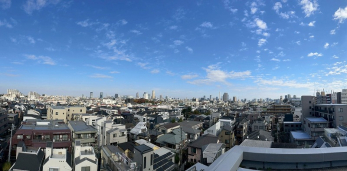 �Z�˂���̒��]�ʐ^�@-