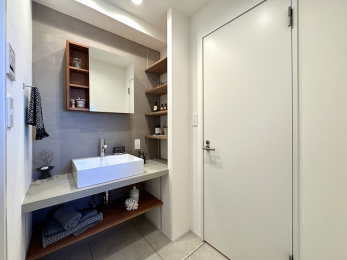 ���ʑ�E���ʏ��@-