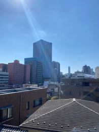 �Z�˂���̒��]�ʐ^�@-