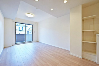 ���r���O�@-