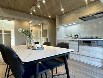 ���r���O�@-