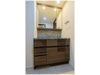 ���ʑ�E���ʏ��@-