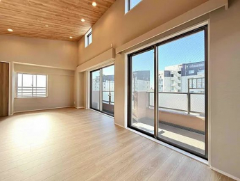 ���r���O�@-