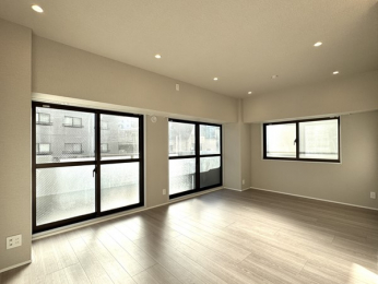 ���r���O�@-