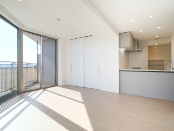 ���r���O�@-