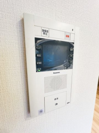 ̑ρ@TVj^[tC^[tH