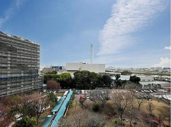 �Z�˂���̒��]�ʐ^�@-