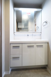 ���ʑ�E���ʏ��@-