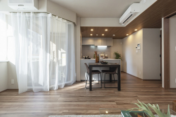 ���r���O�@-