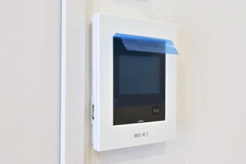 ���̑����ρ@TV���j�^�[�t�C���^�[�t�H��