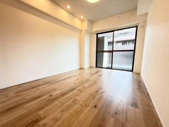 ���r���O�@-