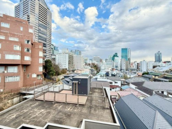 �Z�˂���̒��]�ʐ^�@-