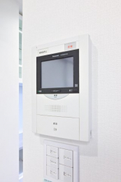 ���̑����ρ@TV���j�^�[�t�C���^�[�t�H��