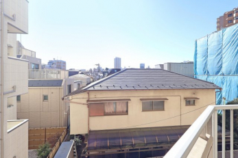 �Z�˂���̒��]�ʐ^�@-