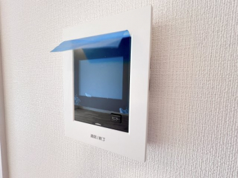 ̑ρ@TVj^[tC^[tH