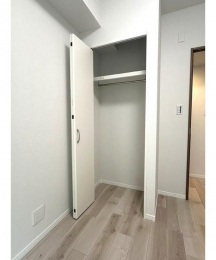[@-