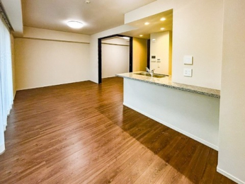 ���r���O�@-