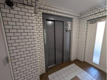 ���̑����p���@�G���x�[�^�[