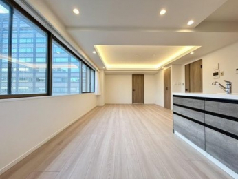 ���r���O�@-