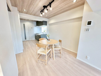 ���r���O�@-