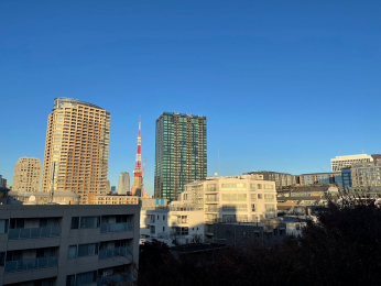 �Z�˂���̒��]�ʐ^�@-