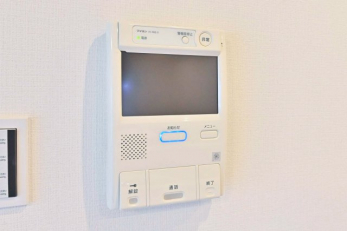 ���̑����ρ@TV���j�^�[�t�C���^�[�t�H��