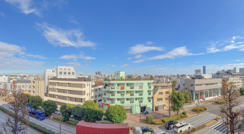 �Z�˂���̒��]�ʐ^�@-