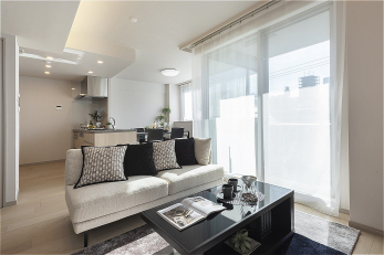 ���r���O�@-