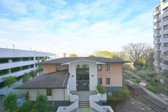 �Z�˂���̒��]�ʐ^�@-