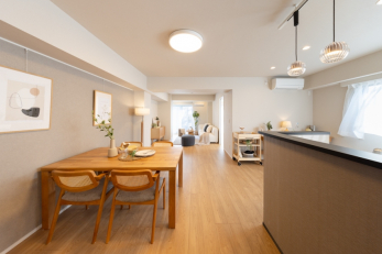 ���r���O�@-