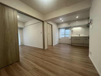 ���r���O�@-