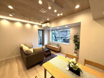 ���r���O�@-