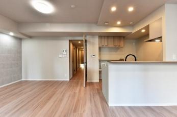 ���r���O�@-