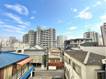 �Z�˂���̒��]�ʐ^�@-