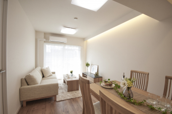 ���r���O�@-