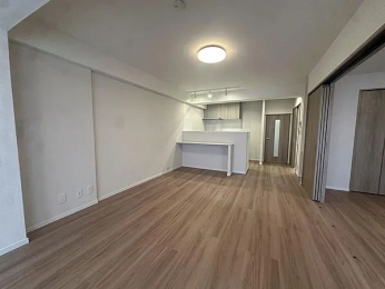 ���r���O�@-