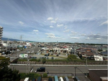 �Z�˂���̒��]�ʐ^�@-